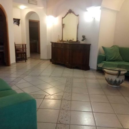 Villa Pithecusa Ischia Eksteriør billede