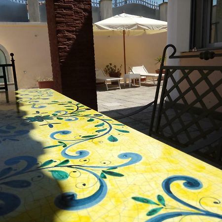 Villa Pithecusa Ischia Eksteriør billede