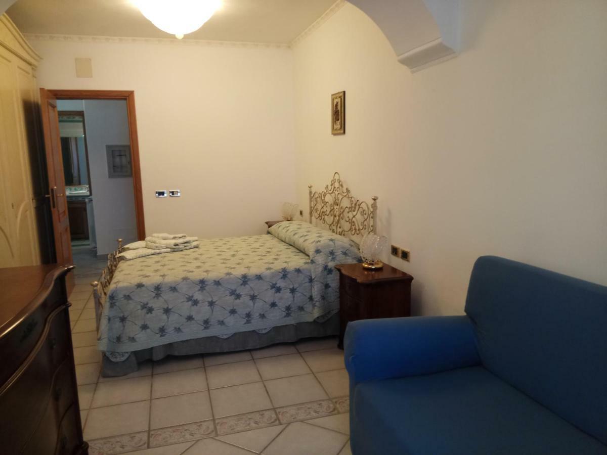 Villa Pithecusa Ischia Eksteriør billede